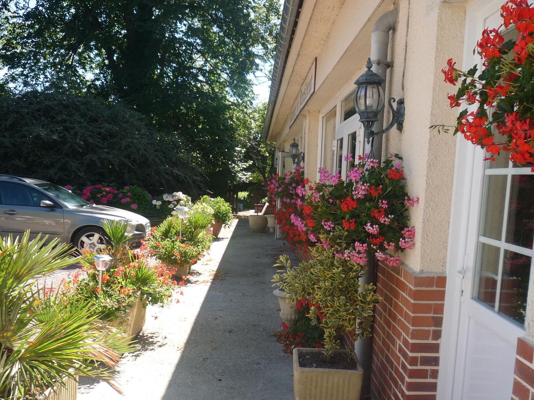 Hotel Logis L'auberge Du President à Cormeilles  Extérieur photo